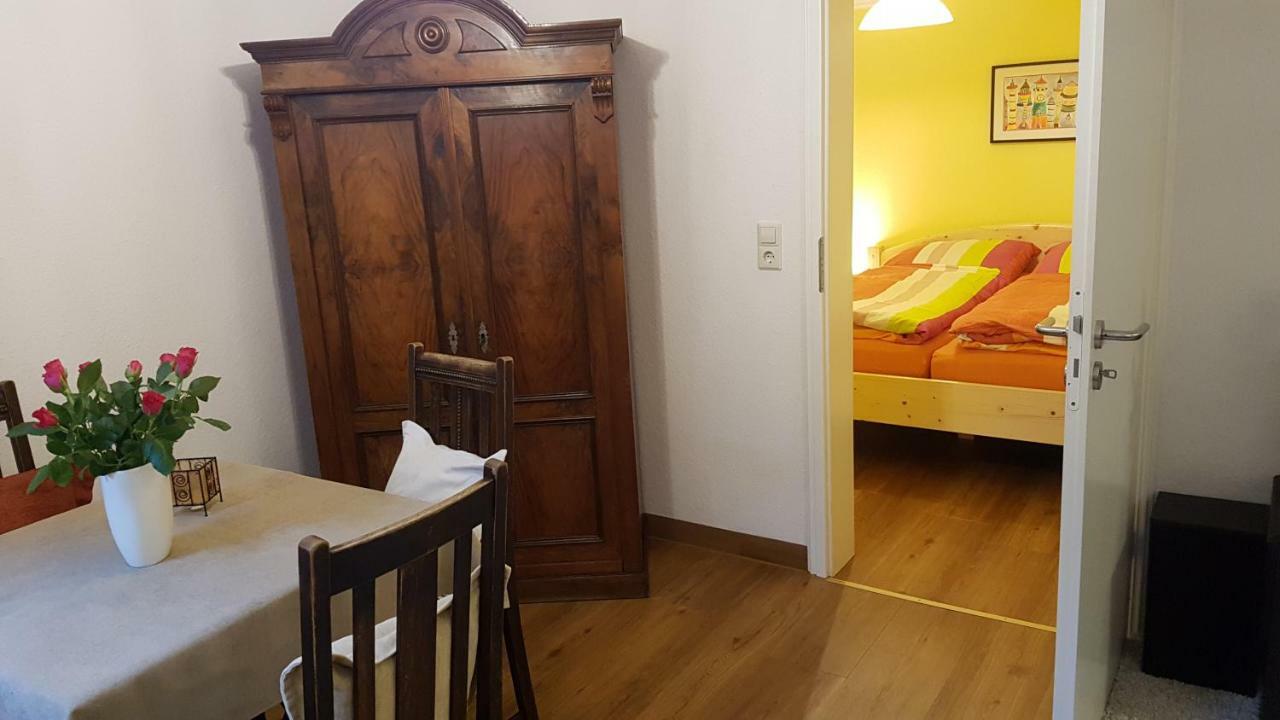 Ferienwohnung "Waldeck" Nahe Messe Und Bodensee フリードリヒスハーフェン エクステリア 写真